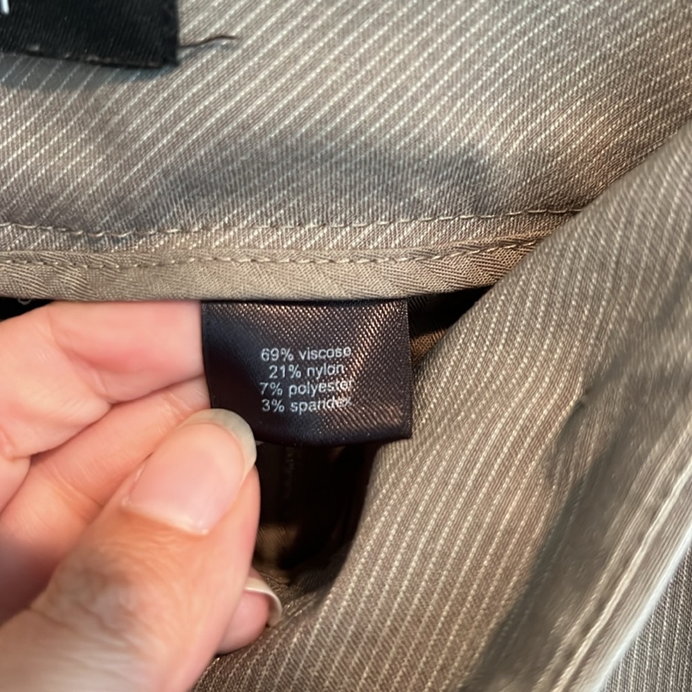 The Limited “Drew Fit” dress pants - Picture 5 of 8